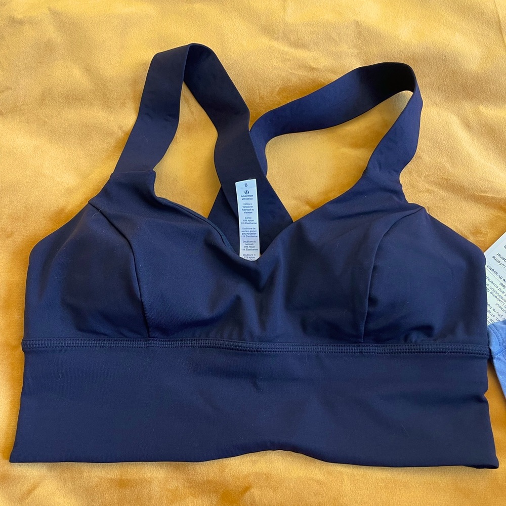 Lululemon “Hold Your Form” sport bra